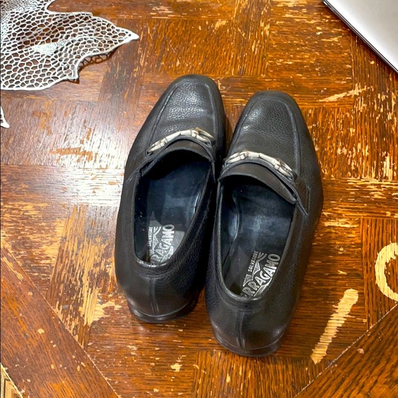 Men’s ferragamo black loafers size 8 1/2 2E main image 5